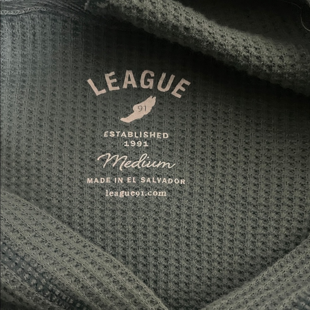 Rosemary Beach cropped waffle hoodie - Picture 2 of 2